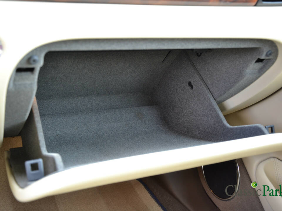 Afbeelding 34/46 van Jaguar XJ 8 3.5 (2007)