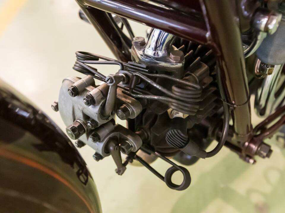 Image 7/10 of Moto Guzzi DUMMY (1935)