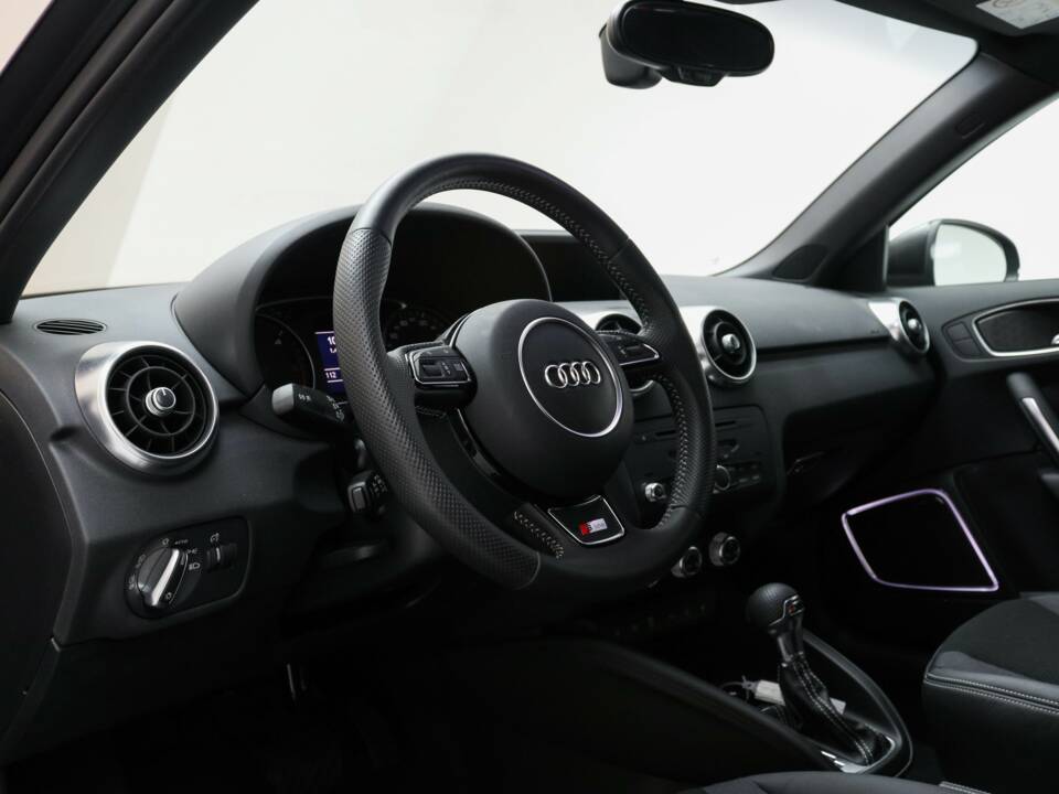 Image 8/16 de Audi A1 1.6 TDI (2014)