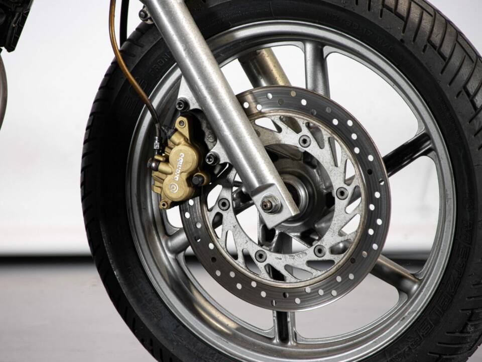 Image 20/48 of Honda CB 500E (1999)