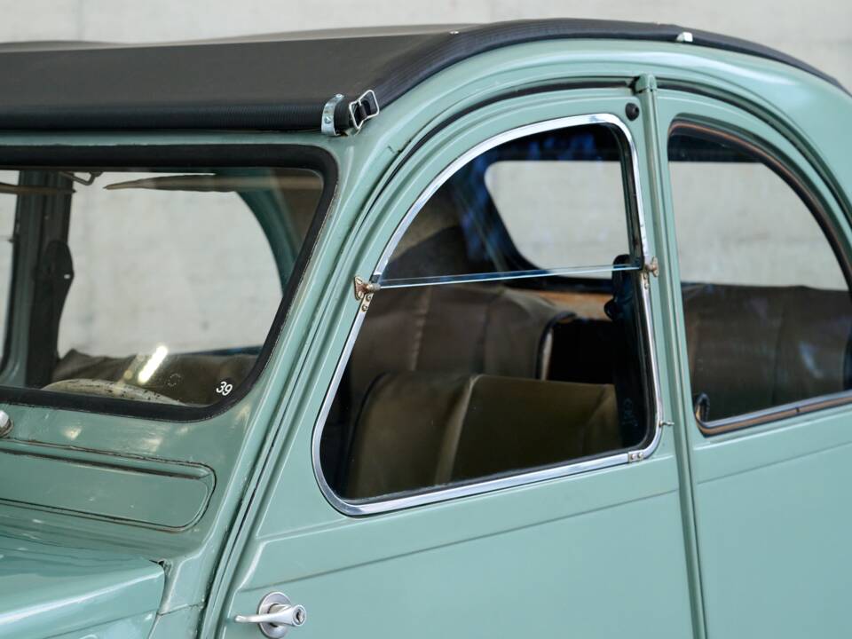 Bild 5/50 von Citroën 2 CV Sahara 4x4 (1964)
