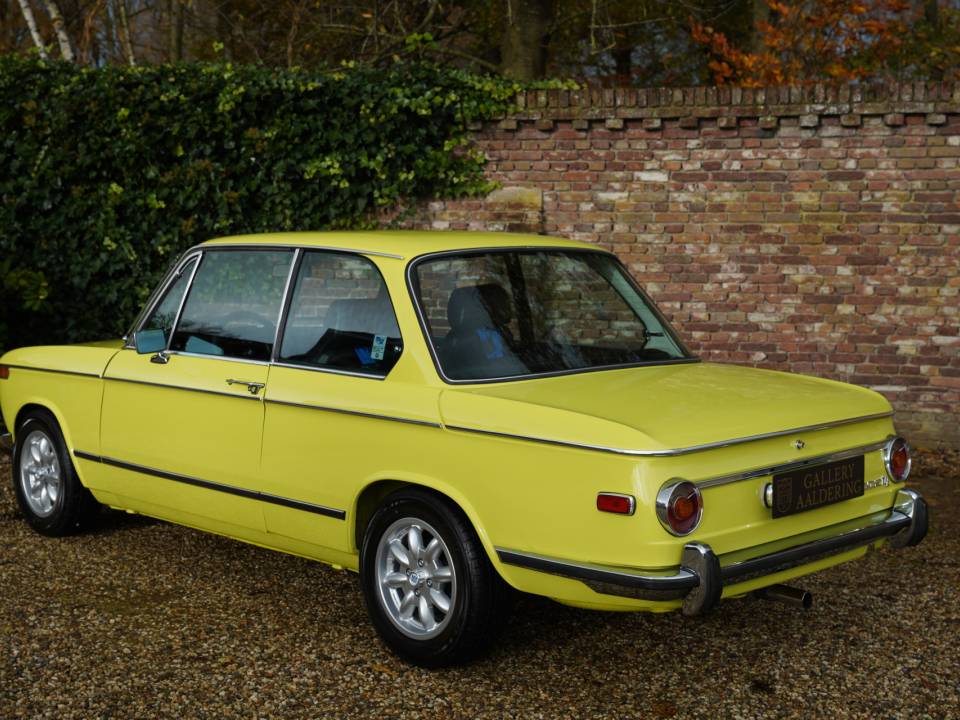 Image 6/50 of BMW 2002 tii (1972)