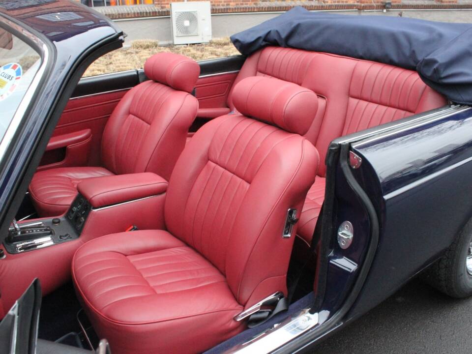 Bild 15/27 von Daimler Double Six Avon-Stevens (1978)