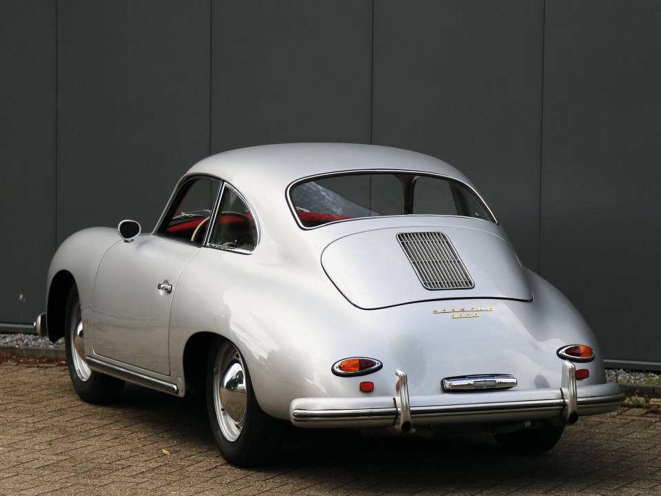 Immagine 29/48 di Porsche 356 A 1600 (1958)