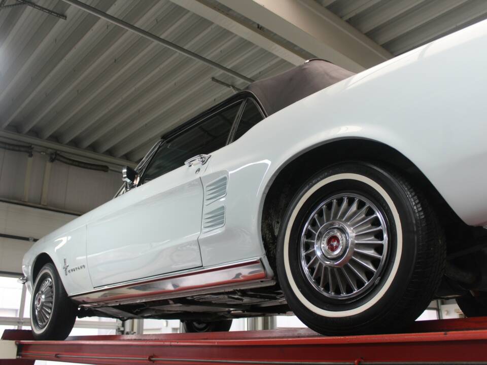 Bild 8/50 von Ford Mustang 289 (1967)