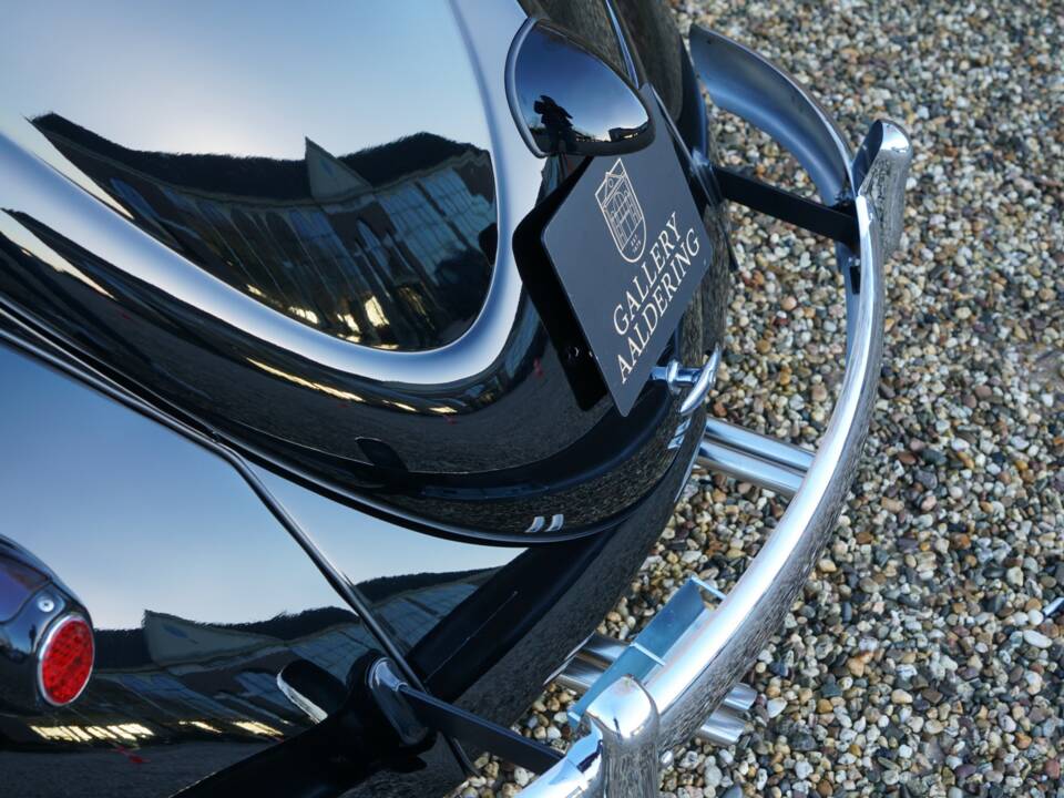 Image 19/50 of Volkswagen Beetle 1200 Standard "Oval" (1955)