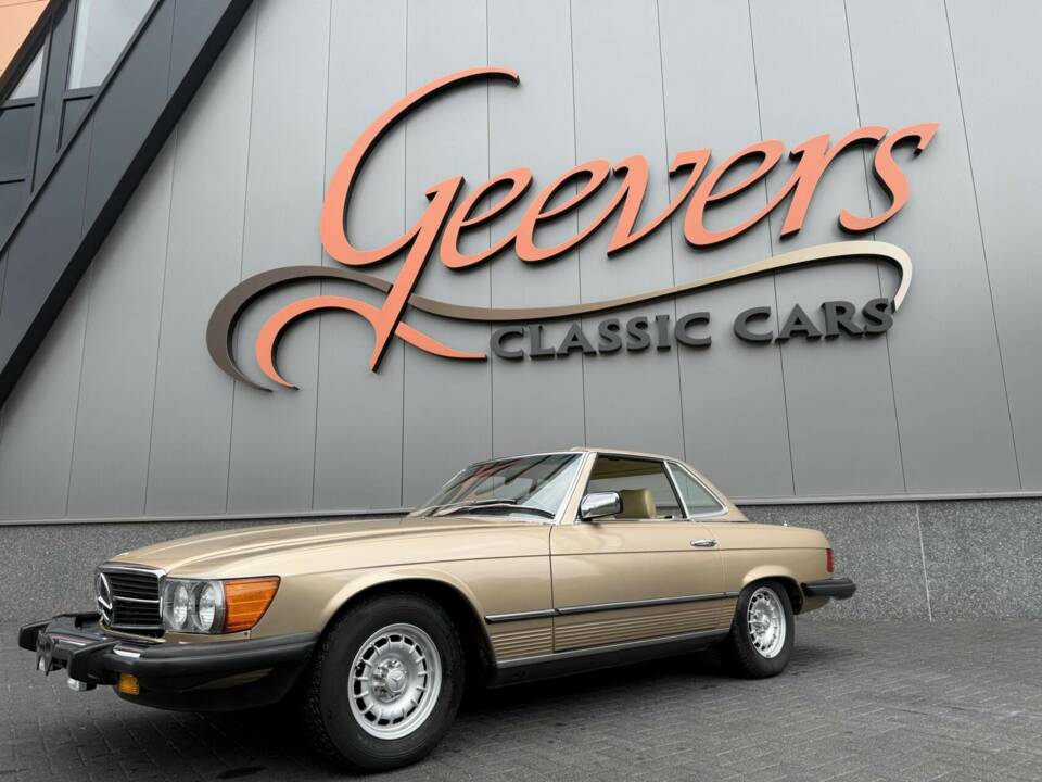 Obraz 18/50 pojazdu Mercedes-Benz 380 SL (1983)