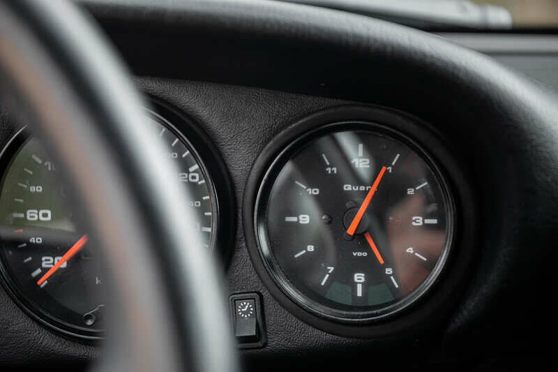 Immagine 21/50 di Porsche 911 Carrera RS (1995)