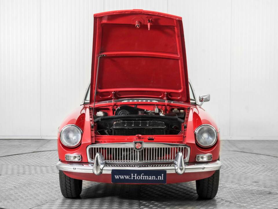 Imagen 38/50 de MG MGB (1966)