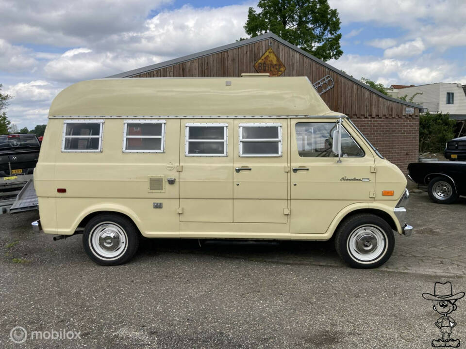 Image 3/50 of Ford Econoline E 300 (1971)