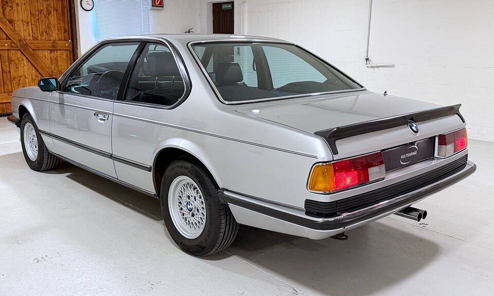 Bild 4/37 von BMW 635 CSi (1985)