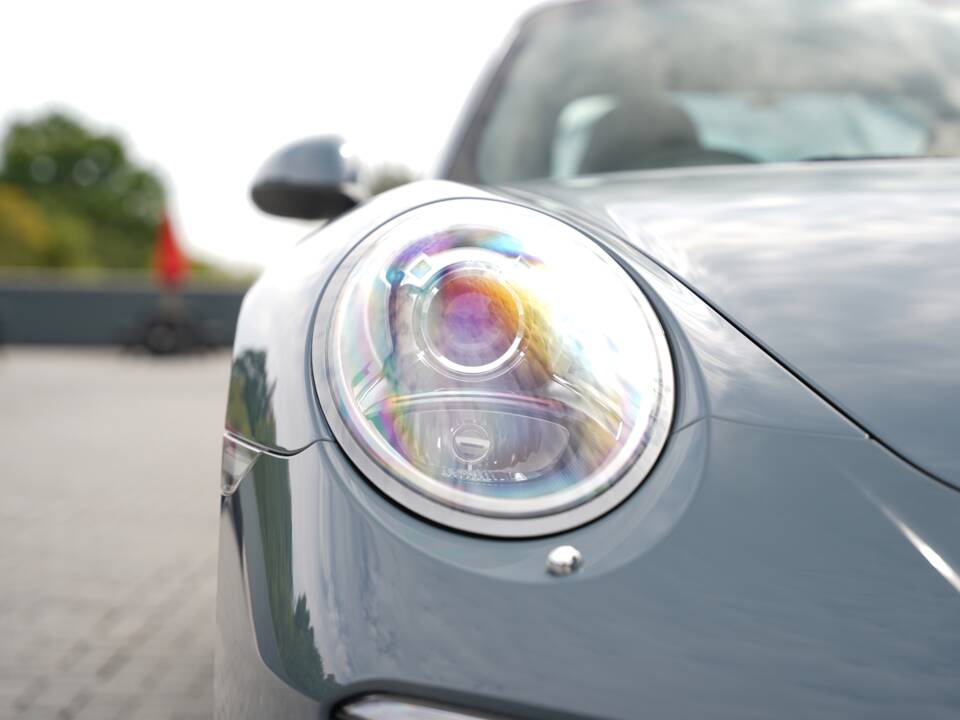 Image 35/50 of Porsche 911 Carrera (2016)