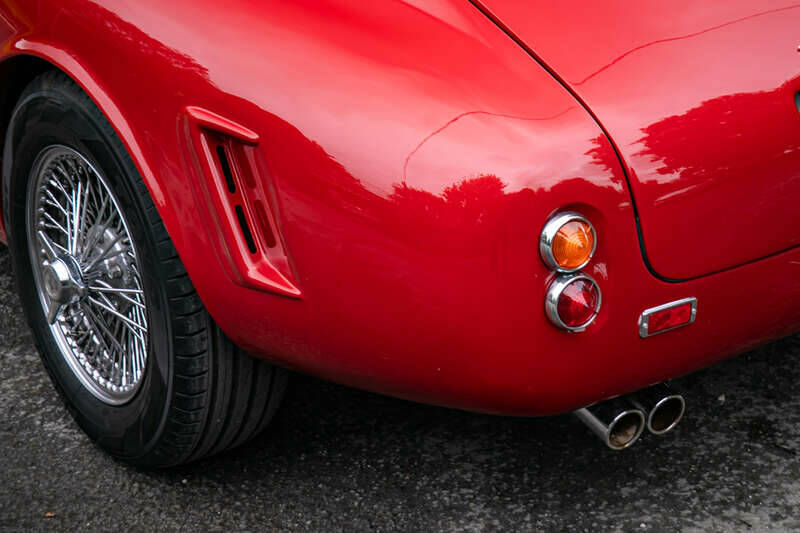 Image 20/24 of Ferrari 250 GT SWB Berlinetta (1998)