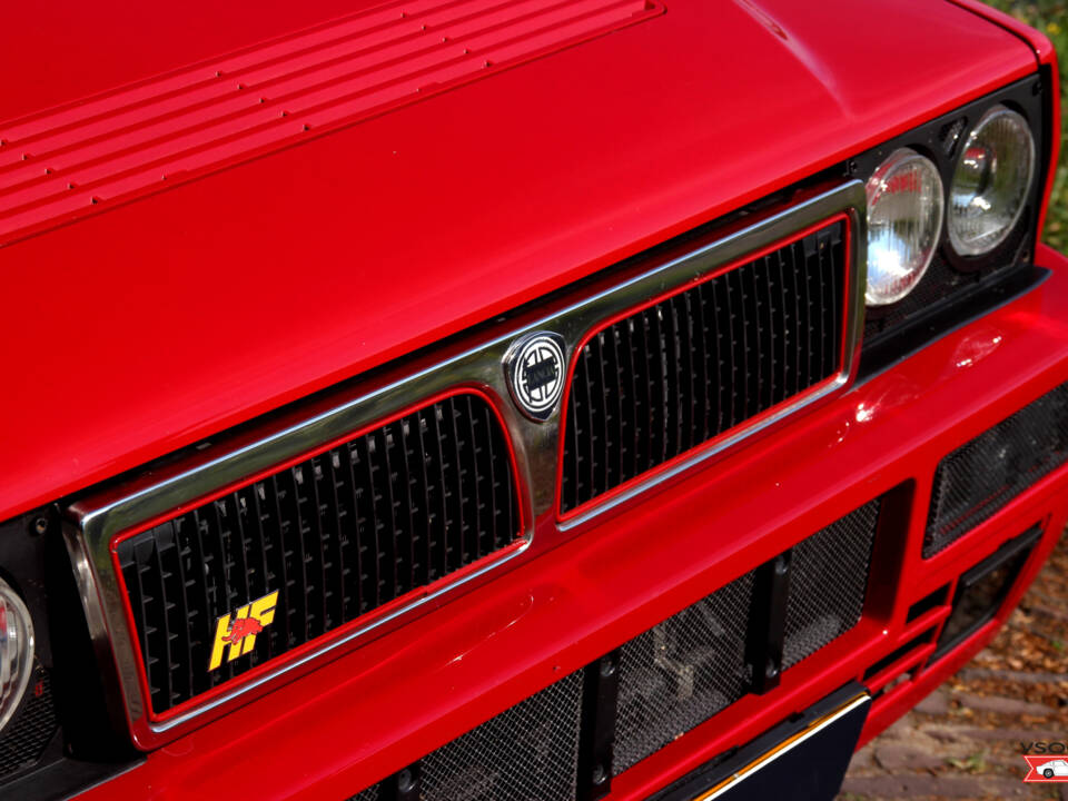 Bild 6/30 von Lancia Delta HF Integrale Evoluzione I (1991)