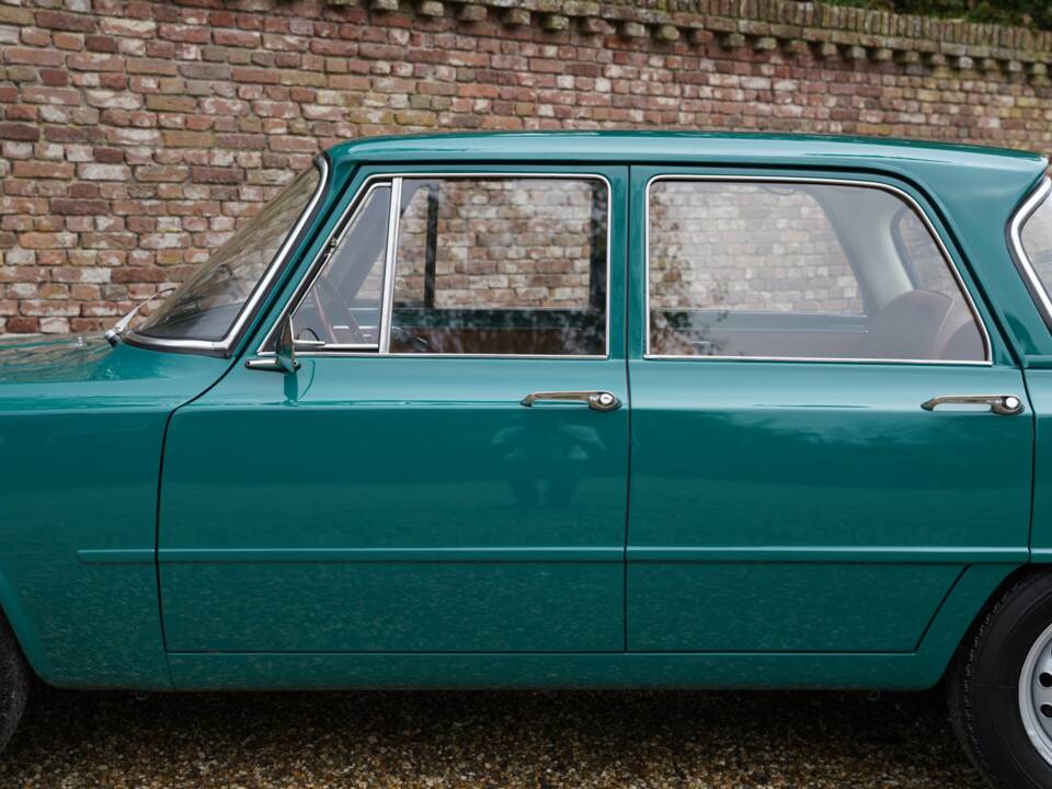 Bild 14/50 von Alfa Romeo Giulia 1300 TI (1972)