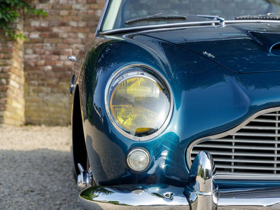 Afbeelding 28/50 van Aston Martin DB 4 Vantage (1962)