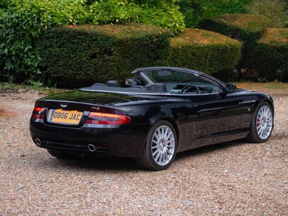 Bild 38/50 von Aston Martin DB 9 Volante (2006)