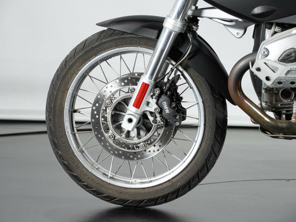 Imagen 26/50 de BMW DUMMY (2006)