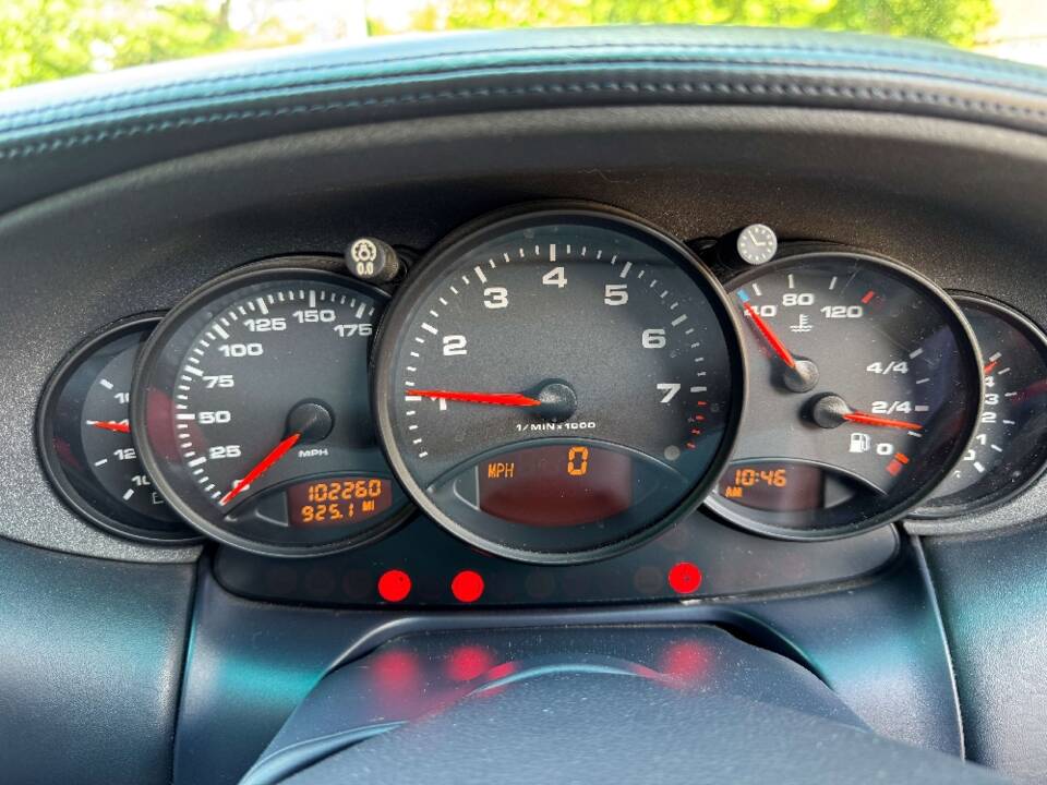 Afbeelding 23/30 van Porsche 911 Carrera 4 (1999)