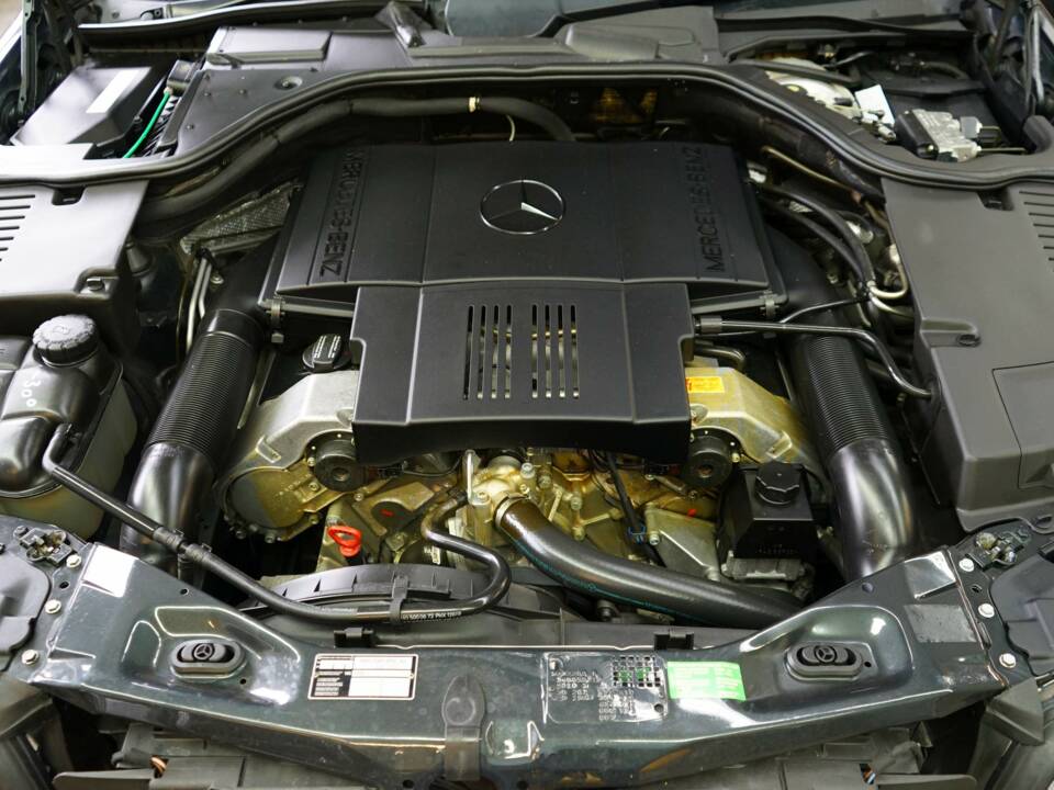 Bild 31/36 von Mercedes-Benz S 500 (1996)
