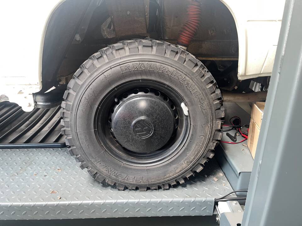 Bild 27/27 von Volkswagen T4 Kastenwagen 2.5 Syncro (1991)
