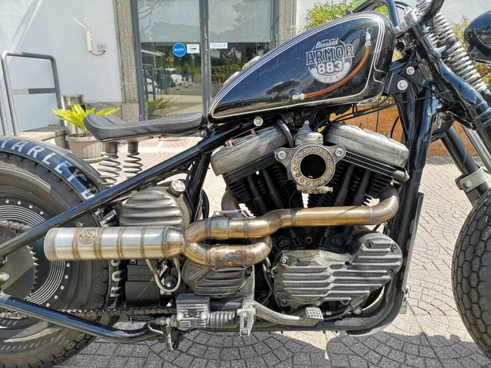 Image 18/32 of Harley-Davidson Sportster XL 883 (1993)
