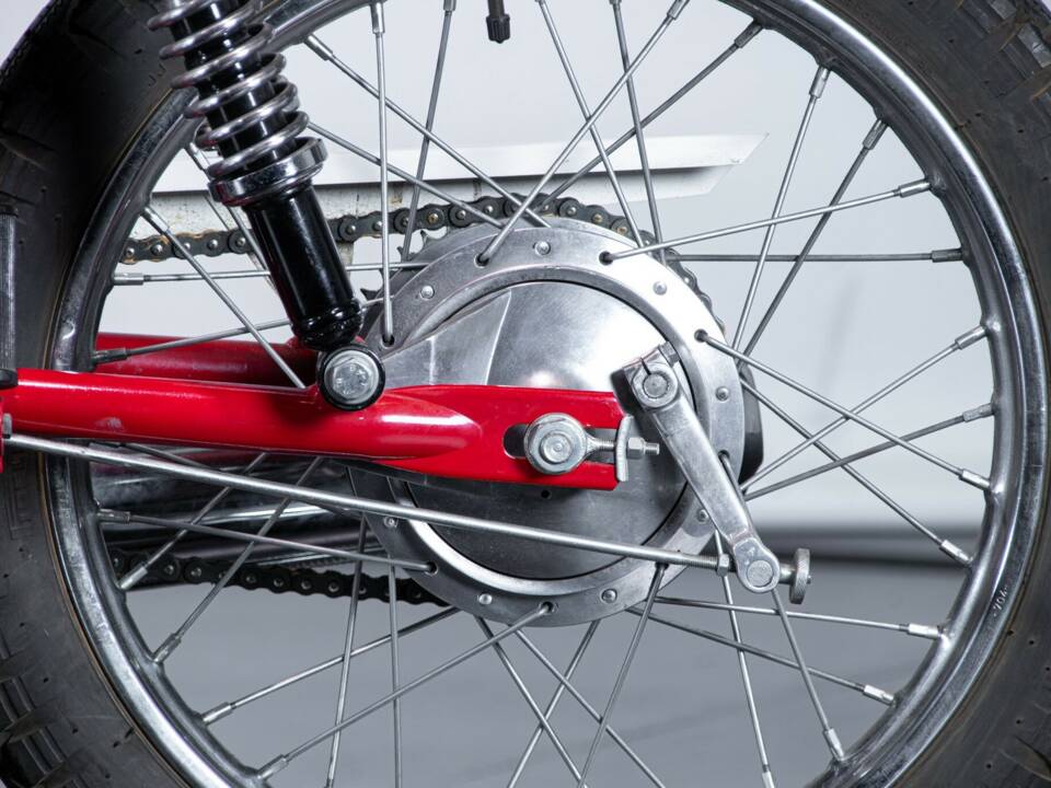 Immagine 18/50 di Moto Guzzi DUMMY (1971)