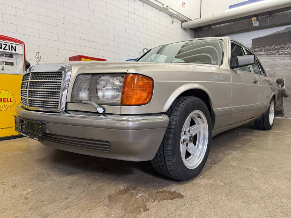 Bild 2/19 von Mercedes-Benz 500 SE (1987)