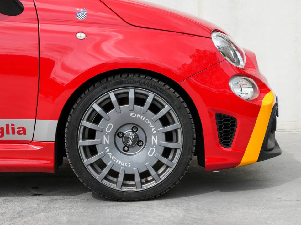 Image 26/44 of Abarth 595 "1000 Miglia" (2018)