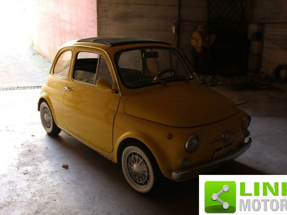 Image 2/10 de FIAT 500 F (1968)