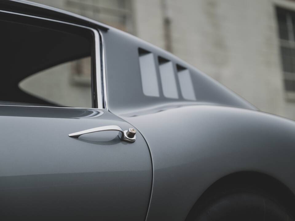 Image 13/79 of Ferrari 275 GTB/4 (1968)