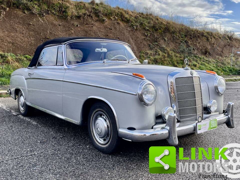 Bild 4/10 von Mercedes-Benz 220 SE Cabriolet (1960)