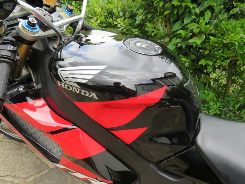 Immagine 16/40 di Honda VTR 1000 SP2 (2005)
