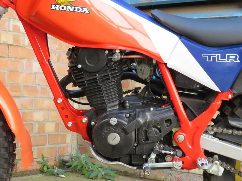 Bild 4/38 von Honda DUMMY (1983)