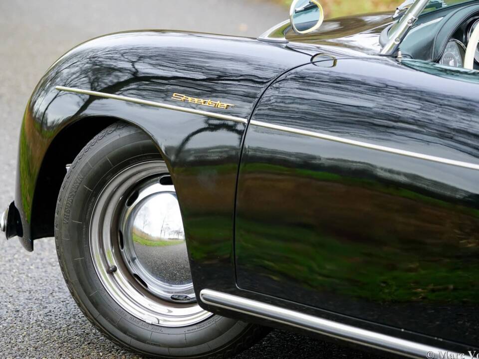 Image 40/49 of Porsche 356 C 1600 (1965)