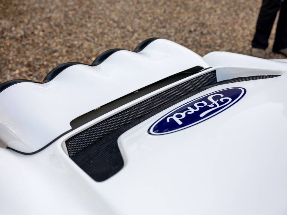 Image 30/50 of Ford RS200 (1986)