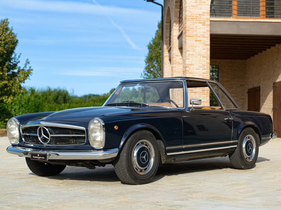 Image 1/50 de Mercedes-Benz 280 SL (1969)