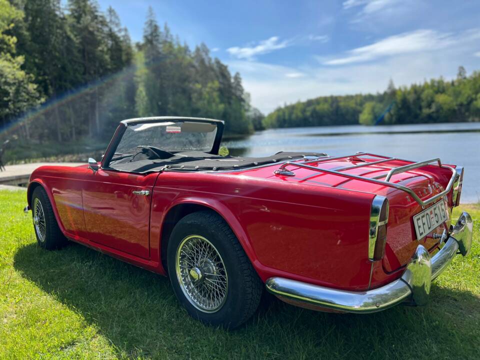 Bild 4/6 von Triumph TR 4 (1964)