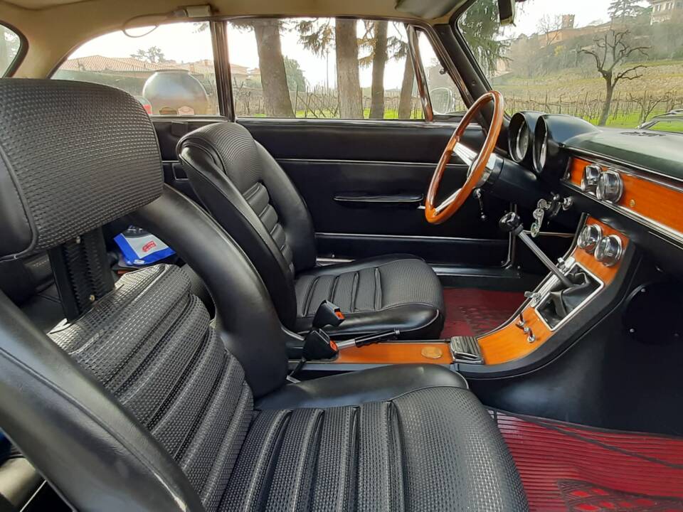 Afbeelding 28/35 van Alfa Romeo 1750 GT Veloce (1968)