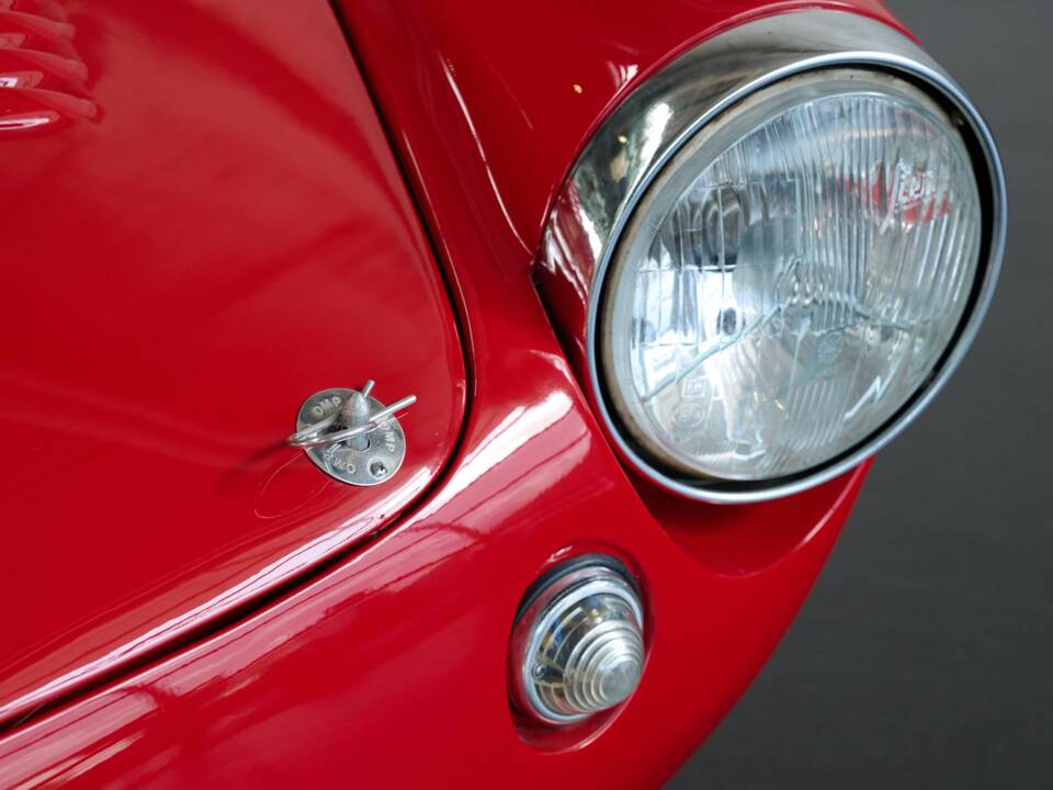 Bild 39/50 von Abarth 850 Scorpione Allemano (1959)