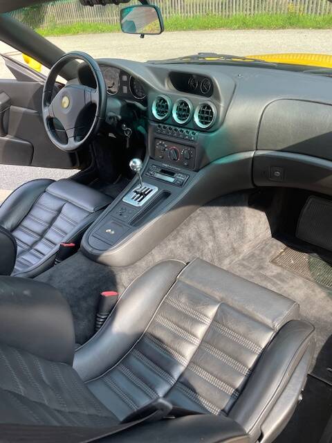 Imagen 5/16 de Ferrari 550 Maranello (1997)