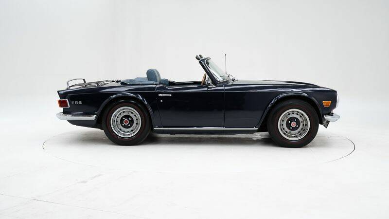 Immagine 6/15 di Triumph TR 6 (1969)
