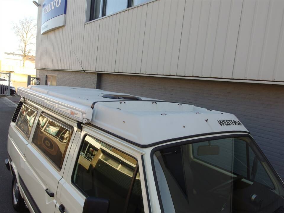 Bild 36/97 von Volkswagen T3 Westfalia 1.9 (1983)