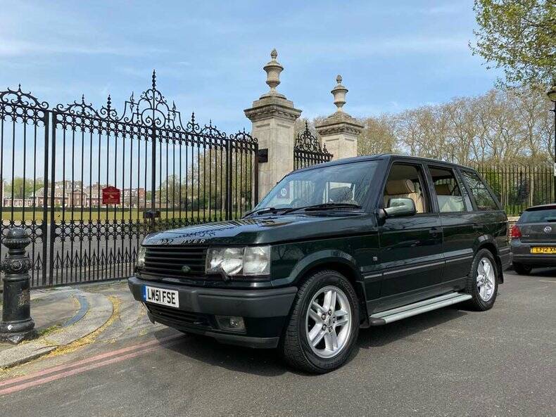 Imagen 10/50 de Land Rover Range Rover 4.6 Vogue (2001)