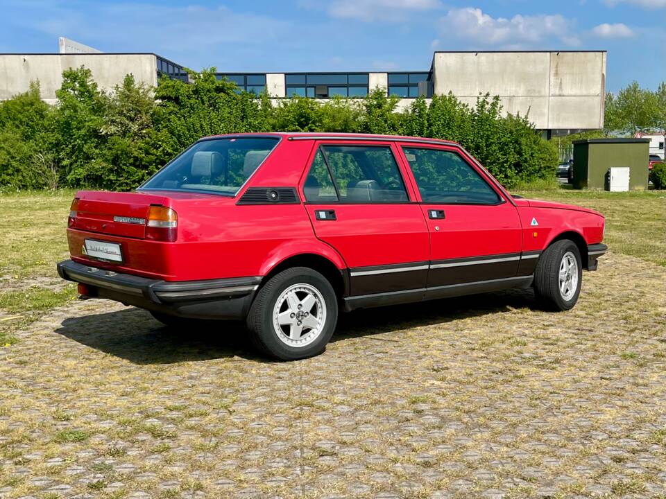 Afbeelding 18/20 van Alfa Romeo Giulietta 1.8 (1982)