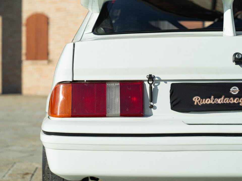 Image 19/50 of Ford Sierra RS Cosworth (1987)