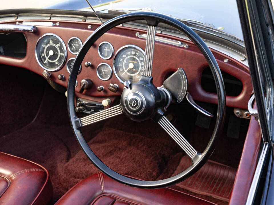 Bild 10/45 von Daimler Conquest DHC (1957)