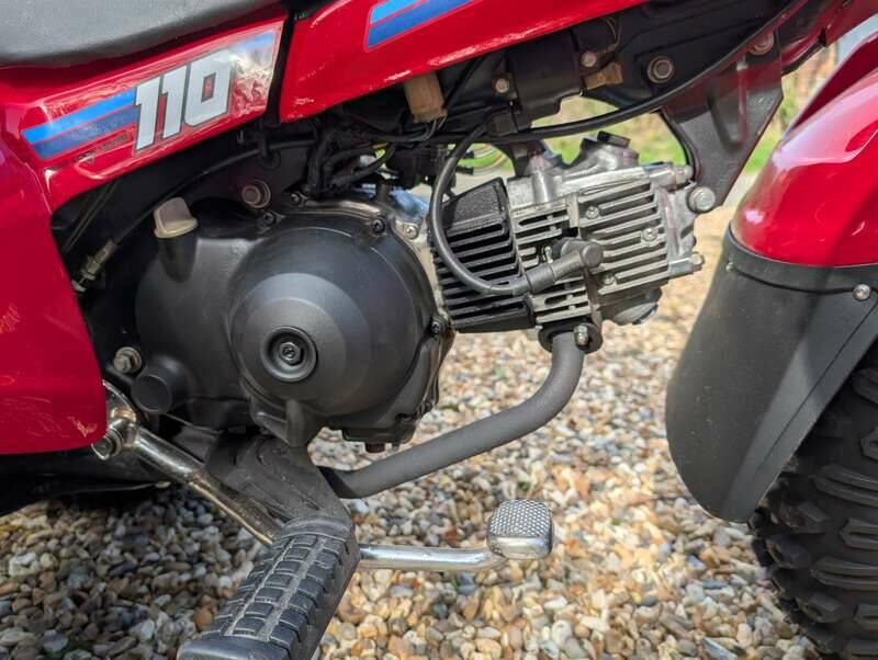 Imagen 3/28 de Honda DUMMY (1984)