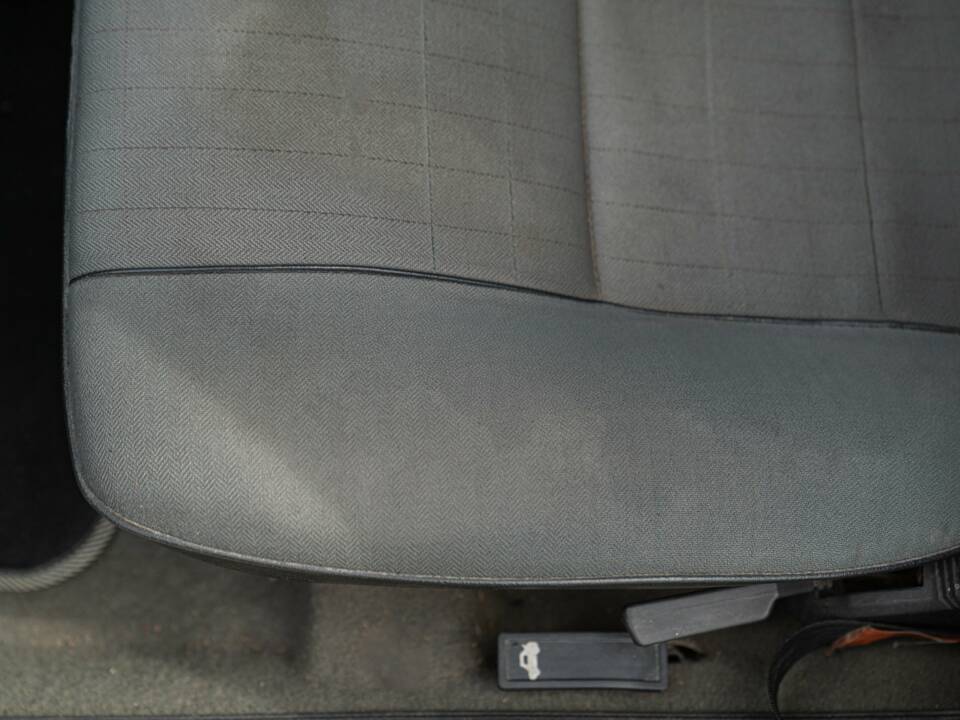 Image 29/50 of Alfa Romeo 33 - 1.3 Sportwagon 4x4 (1992)