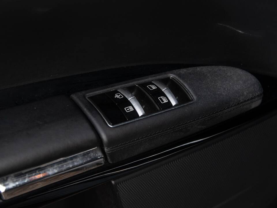 Bild 42/50 von Mercedes-Benz S 600 L (2009)